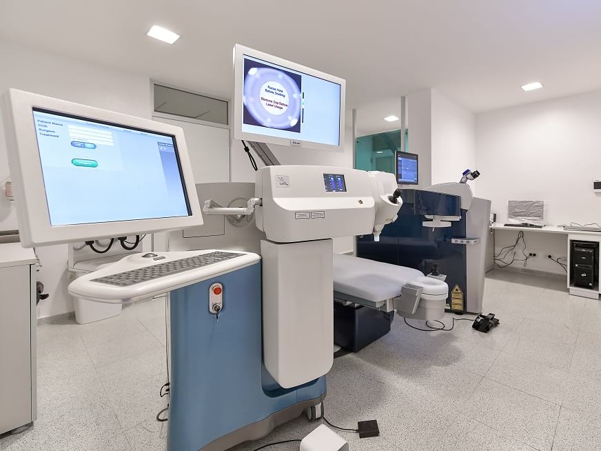 Grupo Gamma incorpora plataforma tecnológica dual ALCON única en Rosario para cirugía refractiva